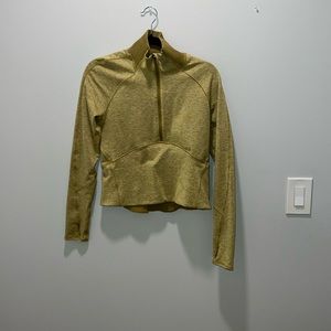 Lululemon It’s Rulu Cropped Half-zip sweatshirt size 8